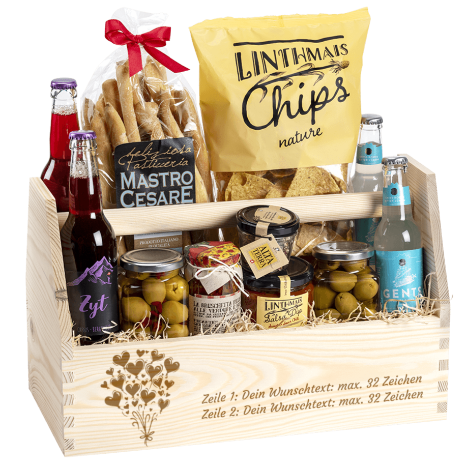 Geschenkkorb Apero gefüllt mit Produkten, welche für einen tollen Apero benötigt werden. 