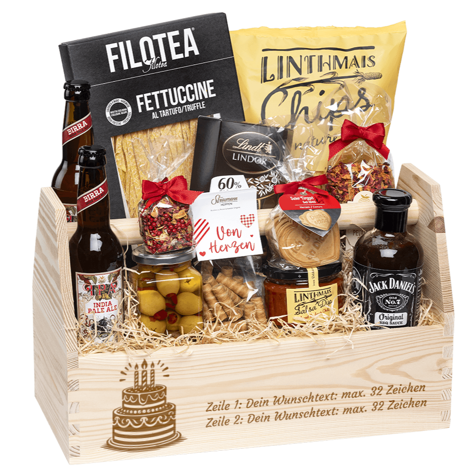 Geschenkkorb graviert mit deinem Wunschtext. Gefüllt mit Gourmet Spezialitäten speziell für den Mann. Motiv Geburtstag Hochzeitstorte.