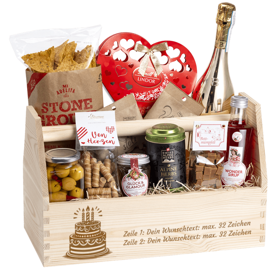 Geschenkkorb graviert mit deinem Wunschtext. Gefüllt mit vielen Gourmet Spezialitäten.